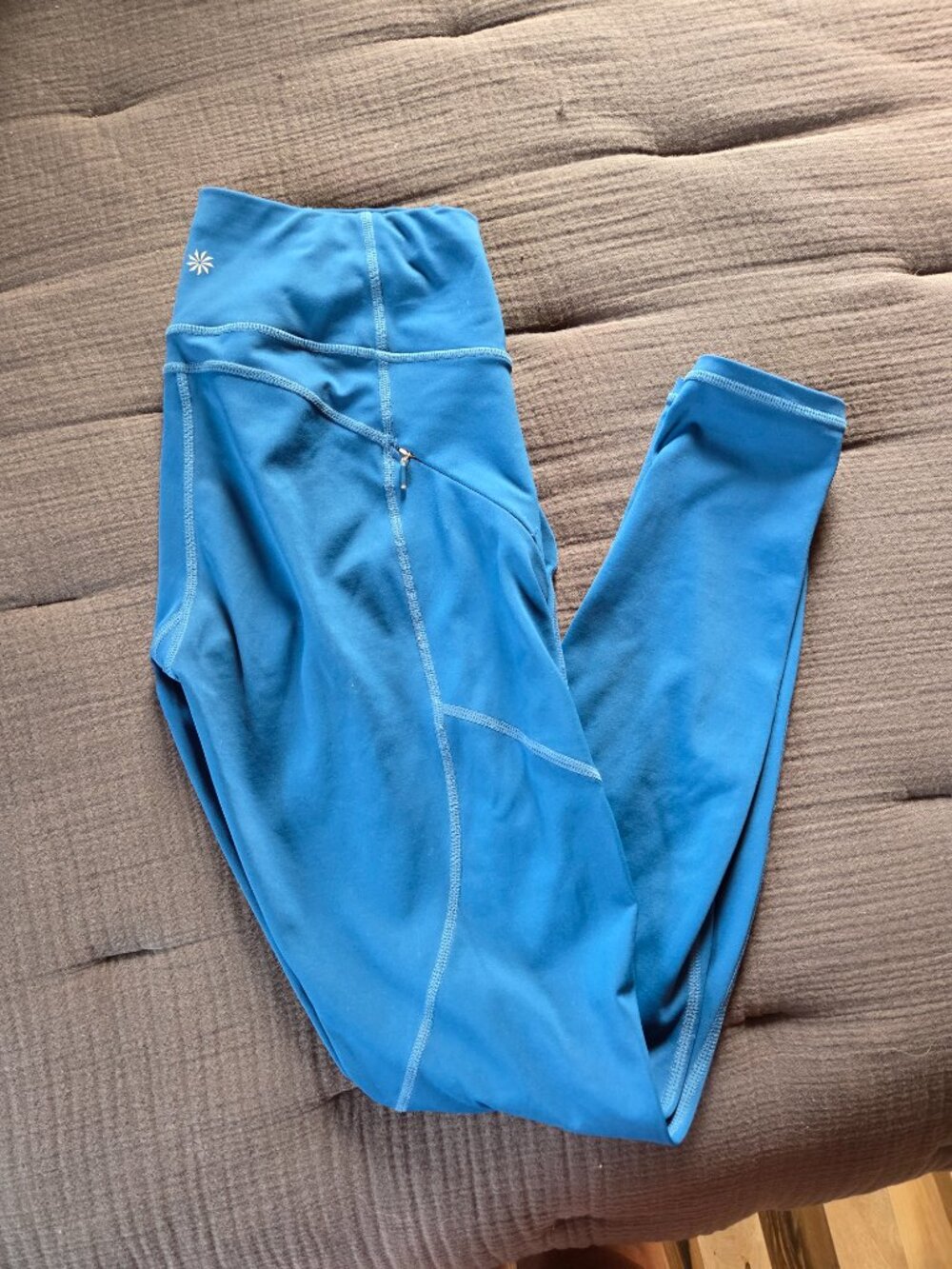 Athleta ladies Contender 7/8 legging pant (tight), Peacock blue, size XS